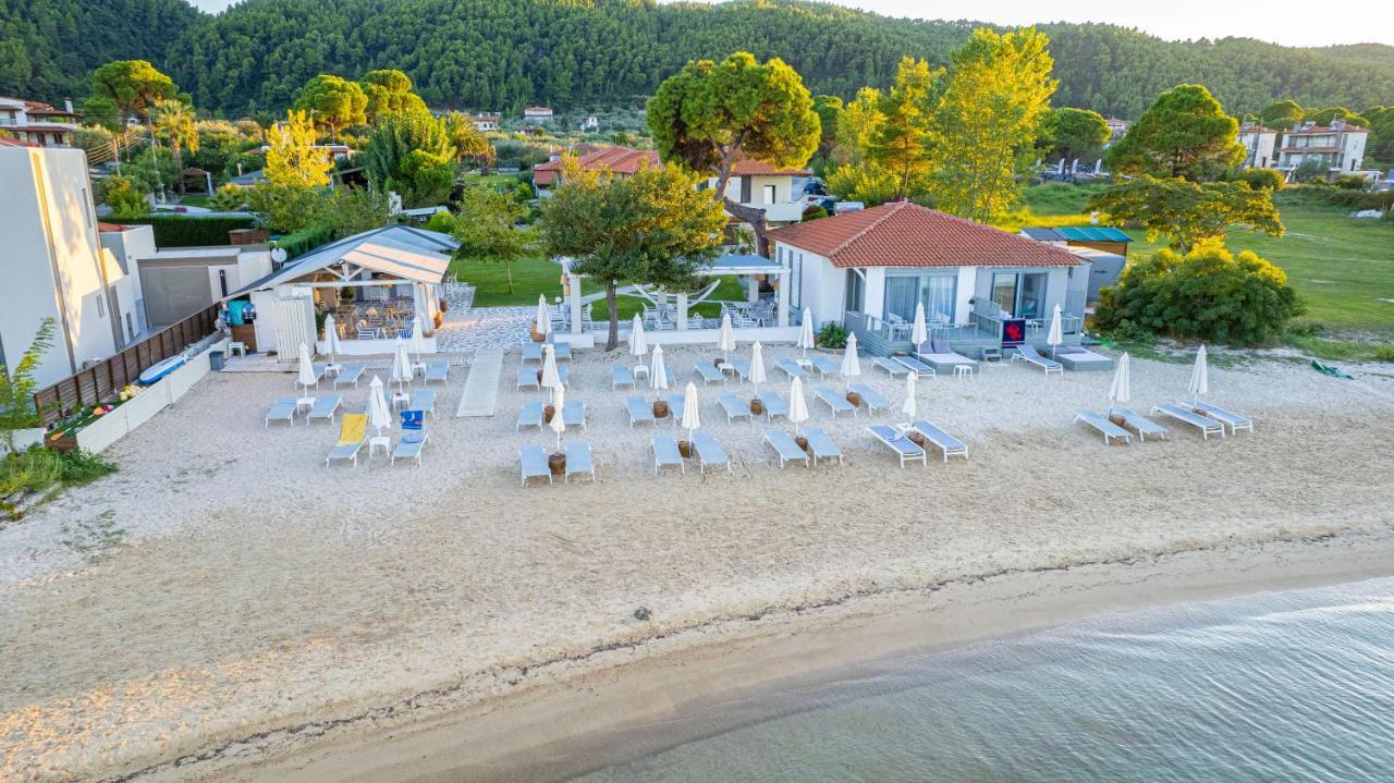 Zinozis Beach Apartments Vourvourou Exterior foto